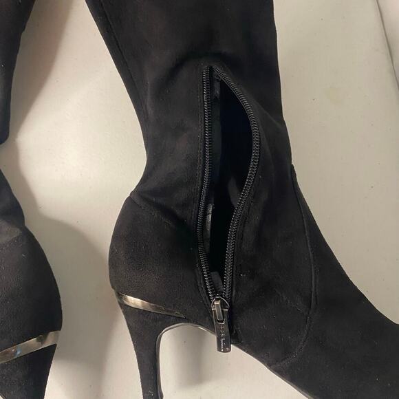 NEW BCBGeneration Black Knee High Heeled Boots Mario Faux Suede Slouchy Size 8 - Picture 13 of 14